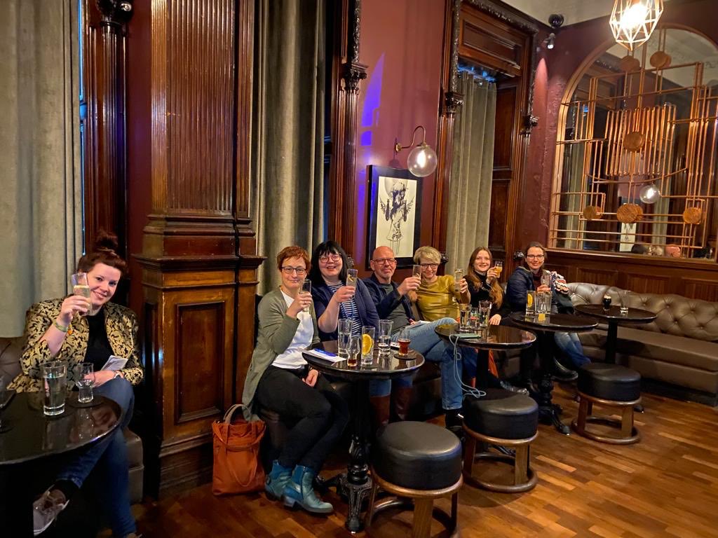 FionaUre's tweet photo. Great to welcome German media from Frankfurt off ⁦@Lufthansa_DE⁩ flight to ⁦⁦Belfast ⁦@NITouristBoard⁩ ⁦@TourismIreland⁩ ⁦@BELFASTCITY_AIR⁩ ⁦@VisitBelfastOrg⁩ to sample great hospitality ⁦@tasteandtour⁩ ⁦@msbbelfast⁩ https://t.co/gZMtu3JINr