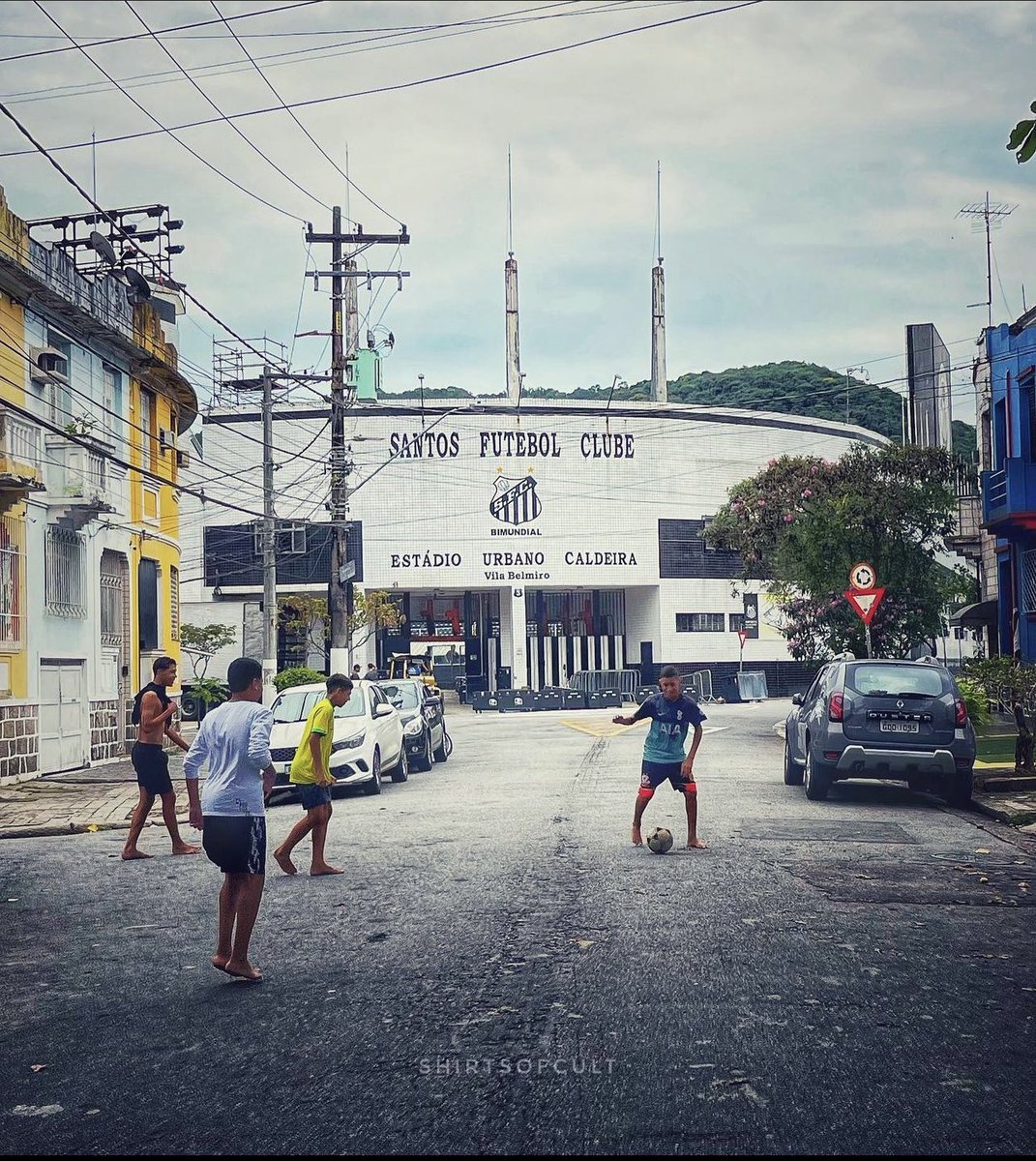 Lucky that I was be able to visit the old historical stadium of Santos Fc before it gets demolished after this season 😌 #santosfc #vilabelmiro #footballstadium #footballhistory
