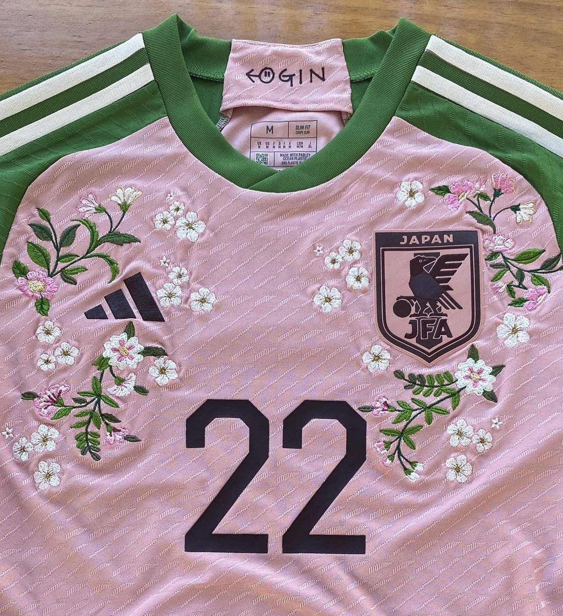 LONGUE VIE À TOUS MENNÉS ❤️ tweet media