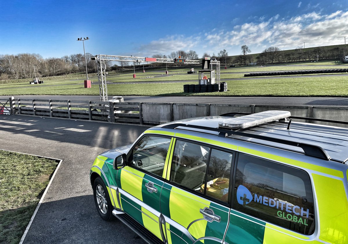 MeditechGlobal's tweet photo. It’s the weekend &amp; our motorsport medical crews are trackside doing what we do @MSV_BA @TVKCpfi &amp; @whiltonmill #teamMG https://t.co/BORm51y5CE