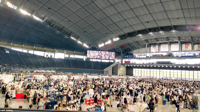 かみきってモノヴィレッジとうまランチとジャンプショップ!!!