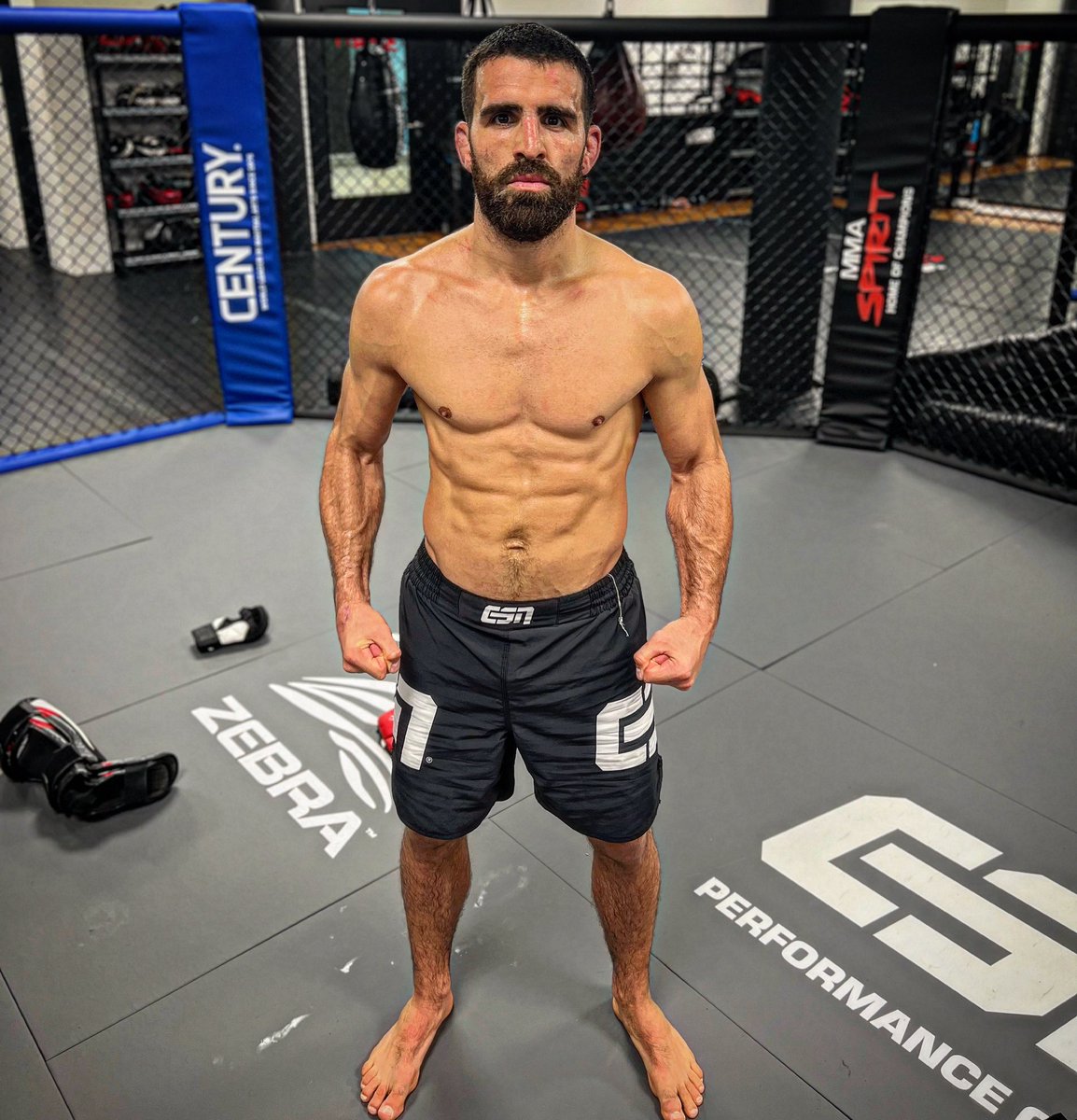 Finally and fortunately back to full training after successful hand surgery and rehab

Whoever wants some can get it 👊🏼
<a href="/kaiboikamaka/">Kai Kamaka III</a> <a href="/Burnellmma/">Mads Burnell</a> <a href="/Bellator_Europe/">Bellator Europe</a> <a href="/BellatorMMA/">Bellator MMA</a>