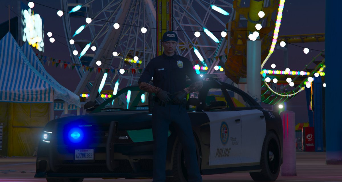 ImperiorpO's tweet photo. 🚔  🚨  ¡OPOSICIONES DE LA LSPD ABIERTAS¡ 🚨  🚔 Si te gusta el rol de policía, te apetece pillar algún que otro malandro, si nunca lo has probado y te apetece... ¡Este es el momento! Entra en nuestro discord y oposita. 🌐 https://t.co/XsORH3be6i
#ImperioRP #RP #Roleplay #GTA5 https://t.co/WDbukISWF7