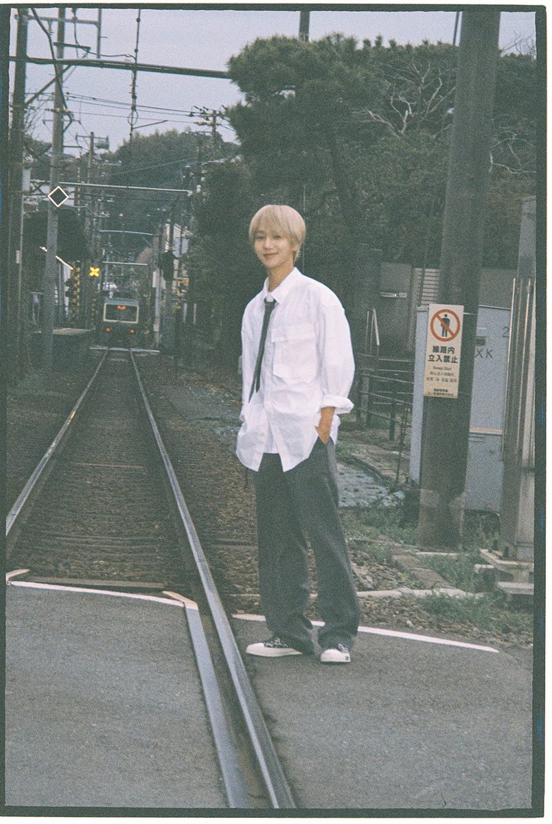 1oto1oto's tweet photo. 高校の時の失恋やっと忘れかけて大学のサークルでいい感じの人出来たのに、地元帰ったら先輩がいてどうしていいかわからない私 https://t.co/qgGGiKMG36