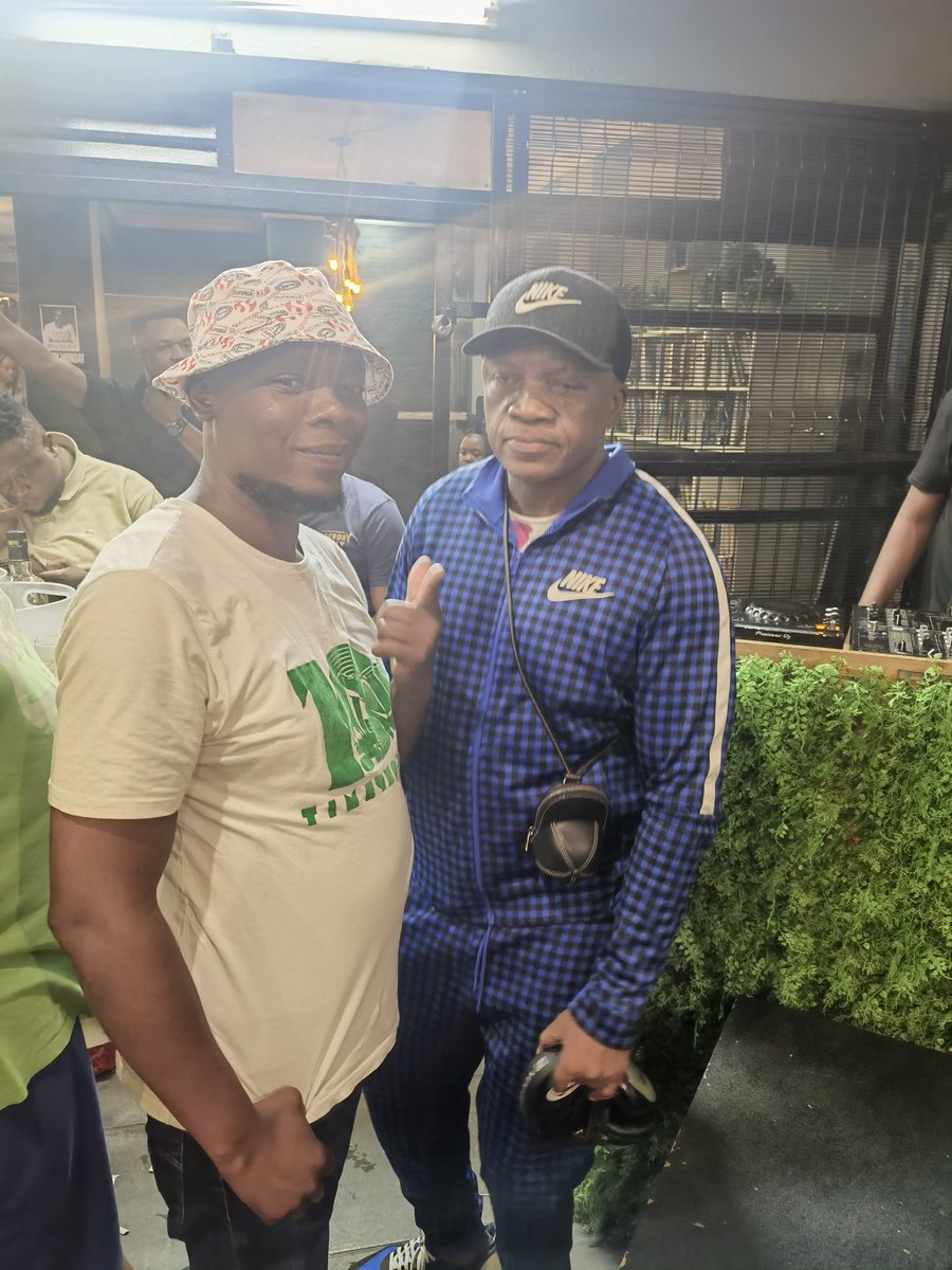 Time4House's tweet image. Arriba , Abajo

Legendary set last night.

#Time4House
#Tsweulifestyle
#DEEPHOUSEMUSIC
#HEAVYMACHINERY365