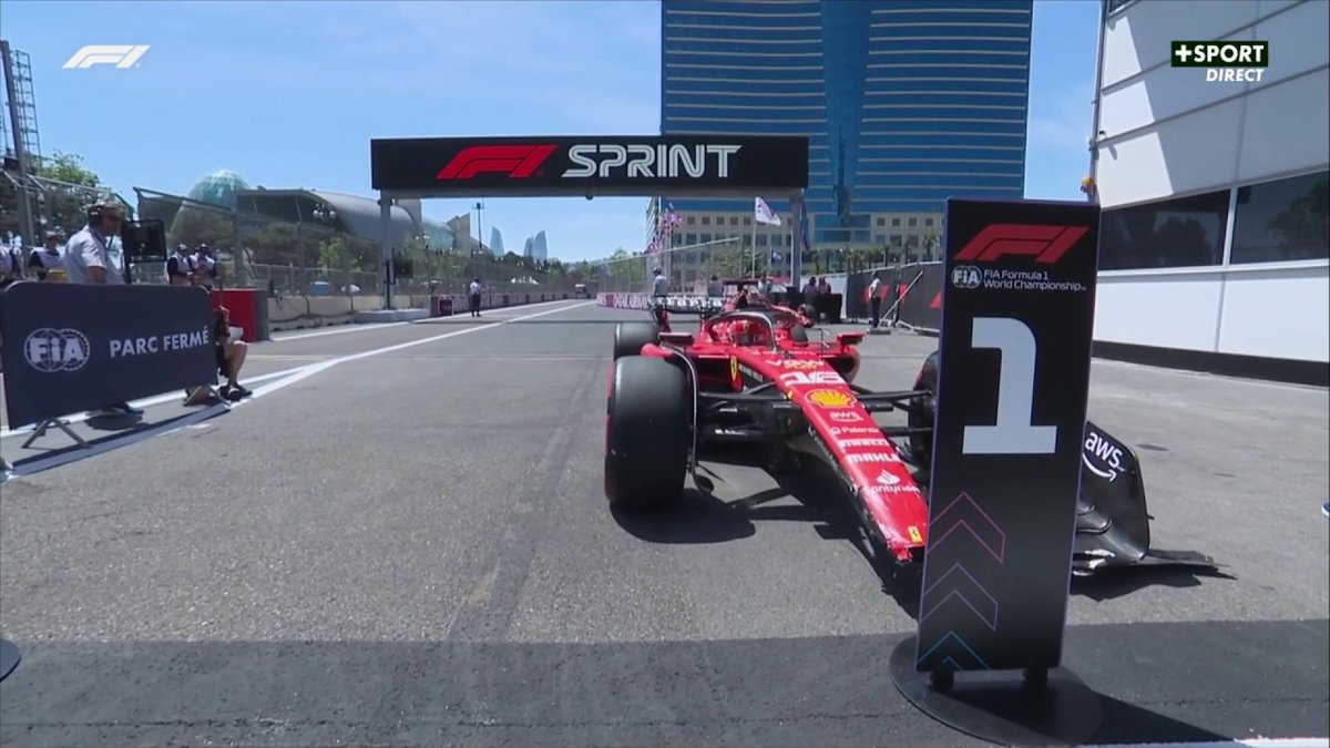 CanalplusF1's tweet photo. Un aileron en moins mais une pole de plus pour @Charles_Leclerc 👀💥

#AzerbaijanGP #F1 https://t.co/tcaMZGRBLe