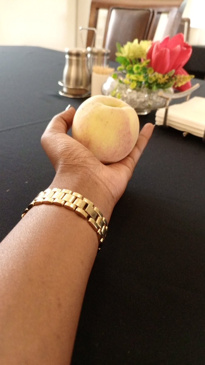 Weuh huku nakula fruits siwezi ukweli afford na pesa yangu #softlife