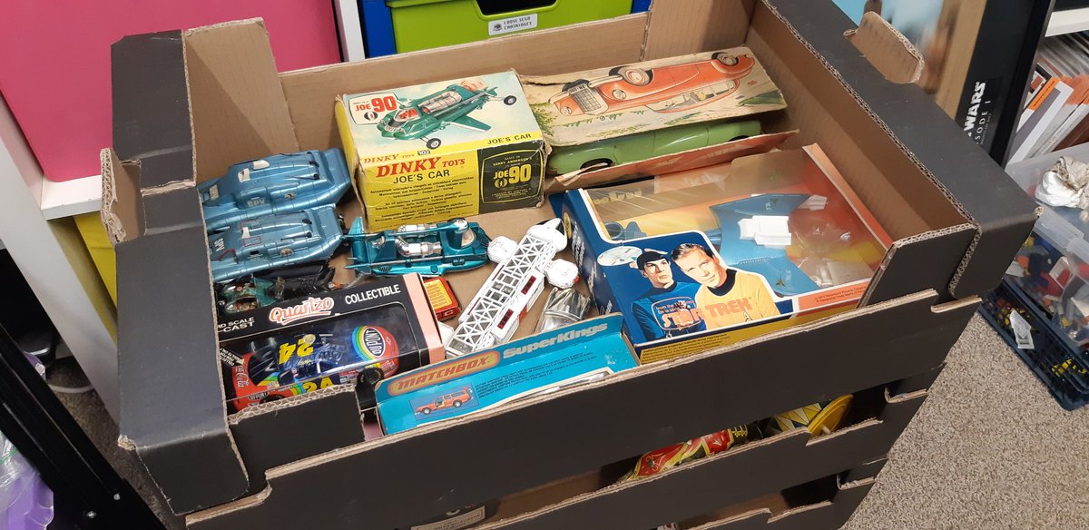 HiddenChestShop's tweet photo. Some great toys and collectables in this week:
boxed diecast vehicles, 70s diecast Dinky and Corgi TV sci-fi models including a nice Space 1999 Eagle, Star Trek Klingon Battlecruiser and a bunch of boxed Doctor Who stuff.
https://t.co/lD7Xjx3ZKN
#diecastcollector #dinky #corgi https://t.co/AZ3CnnFjuL