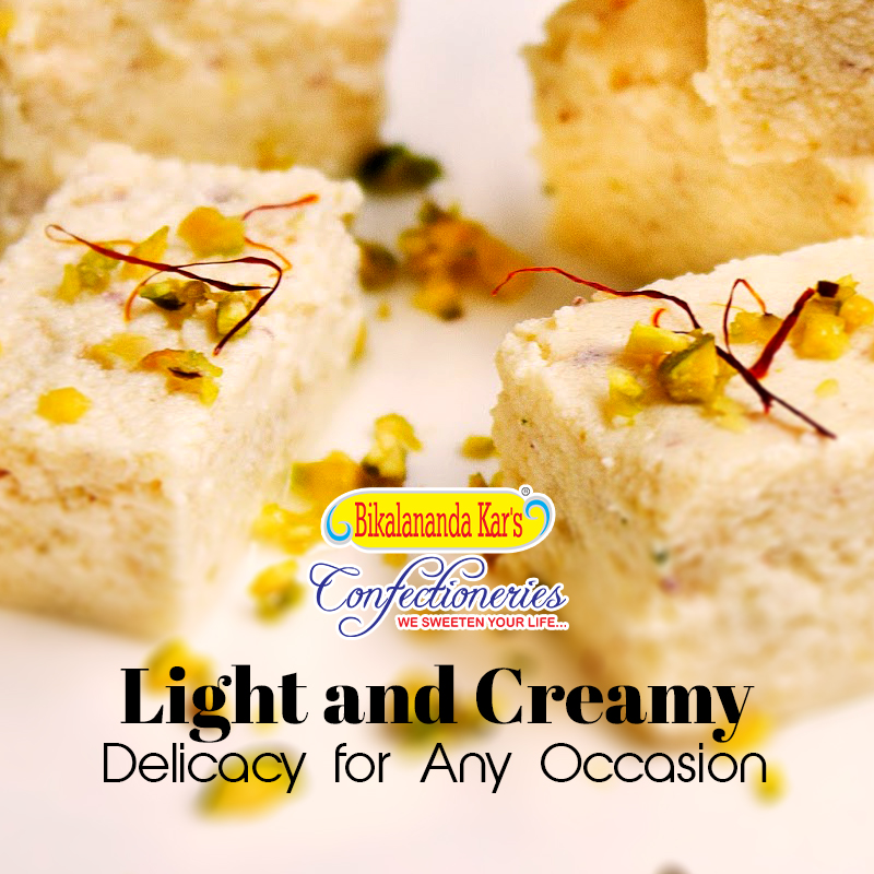 bikalanandakar's tweet photo. #BikalanandaKarsRasagola offers soft and creamy #SteamSandesh that will melt in your mouth. Whether you want to celebrate your success or are just in the mood to have sweets, our steam #Sandesh is a perfect choice. Try our steam Sandesh today! 

 #Sweets #AuthenticSweets #Foodie https://t.co/PGzQVI8P6e