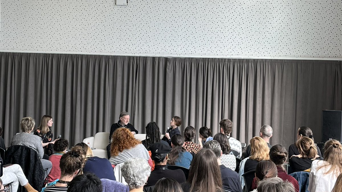 AerowavesEurope's tweet image. Happy #InternationalDanceDay! After a lovely breakfast at @DanceIreland we&apos;re starting the last day of #SpringForward23 in #Dublin with a talk with Nick Bryson, Oona Doherty and Dukhovnaya.