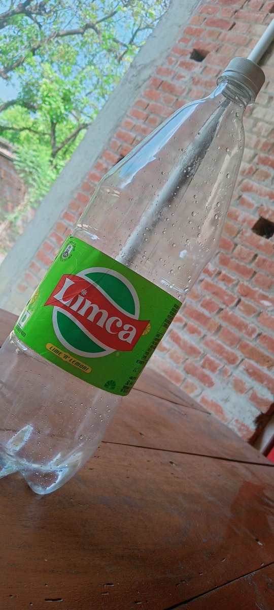Akhilesh8414's tweet image. #cocacola 
#limca 
वाह क्या स्वाद है।