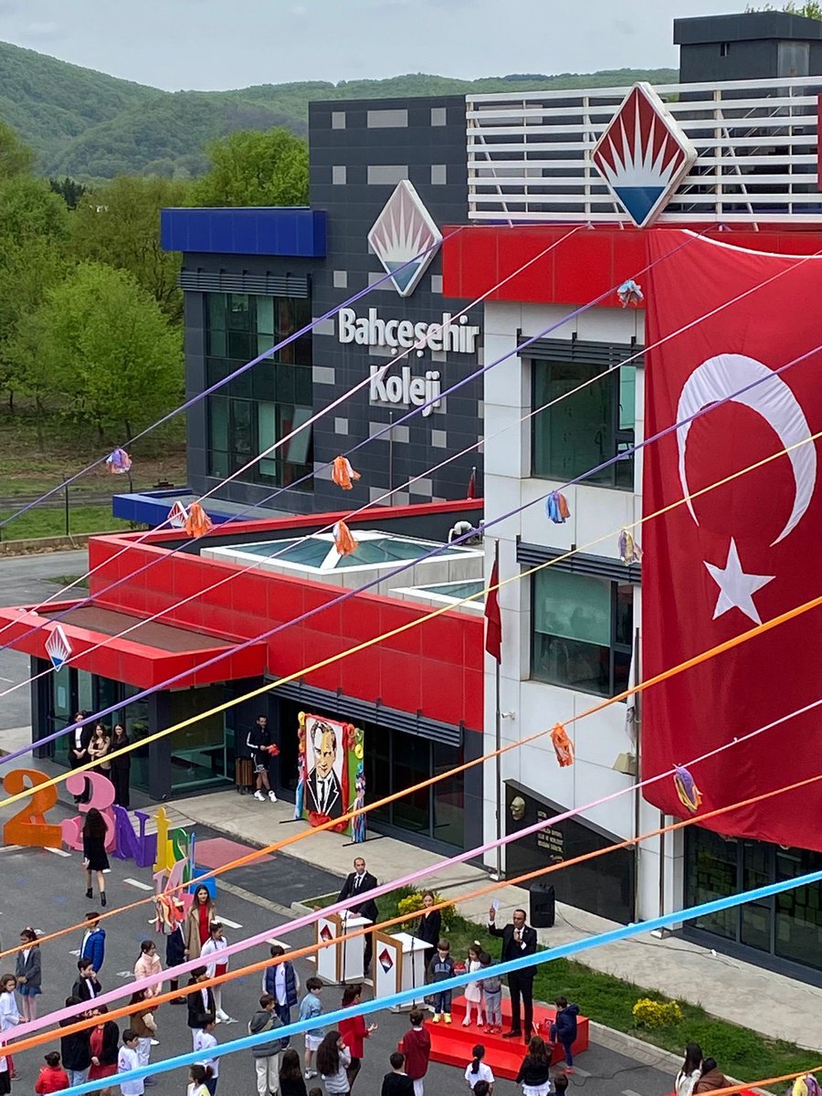 Atatürk Çocukları !
23 Nisan Ulusal Egemenlik ve Çocuk Bayramı’nın 103. yıl dönümünü coşkuyla kutladık.🇹🇷🇹🇷🇹🇷🇹🇷🇹🇷🇹🇷

#bahçeşehirkoleji