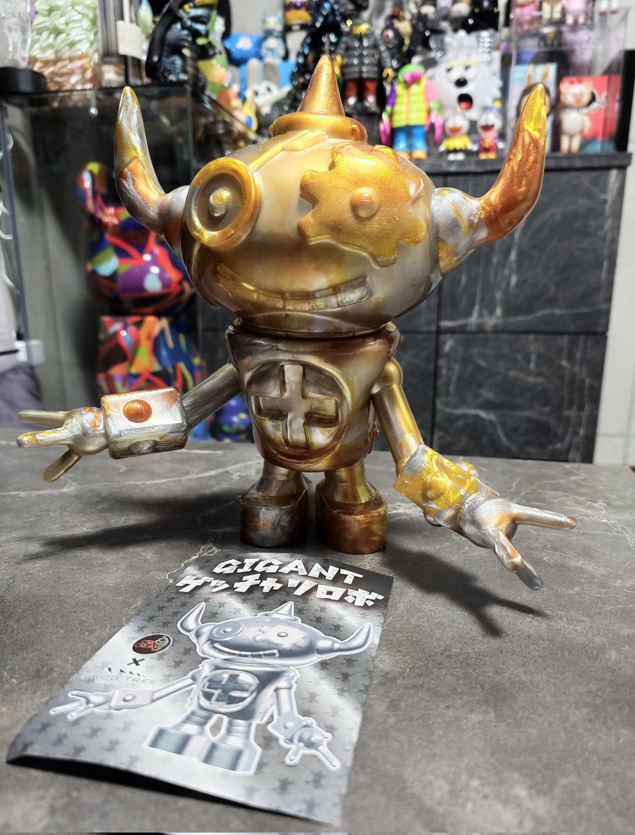 純正特注 ギガント GIGANTゲッチャリロボ Otacream オタクリーム