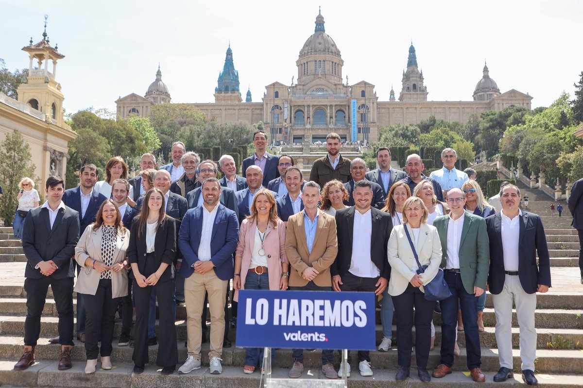 valents_cat's tweet photo. Somos el partido de lo políticamente incorrecto. Los que decimos en voz alta lo que mucha gente sólo se atreve a pensar.

Los que hablamos de todo sin miedo porque ningún problema se puede solucionar si no se afronta de frente. https://t.co/XogPTLe4vu