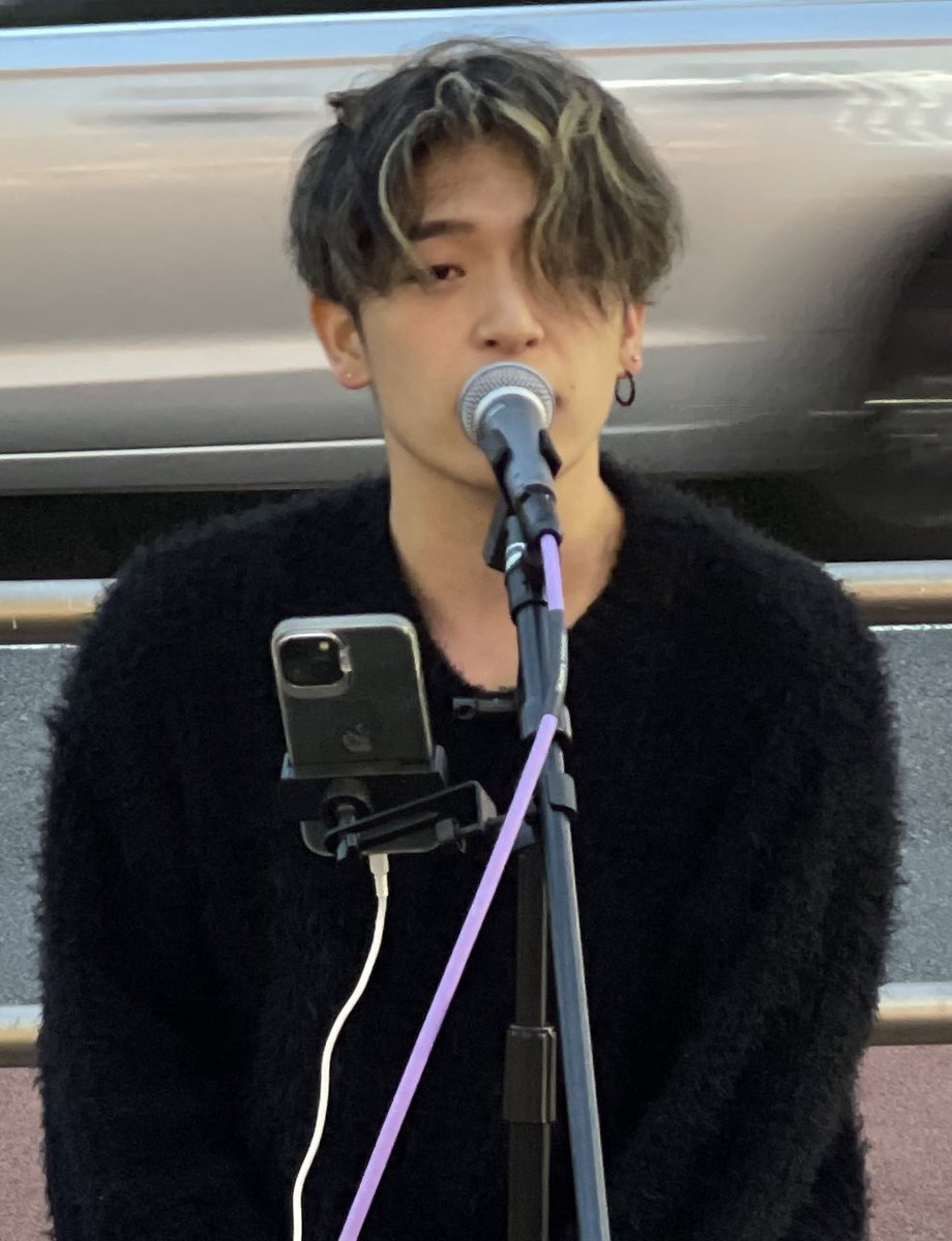 GhFSK22SVc2aXIb's tweet image. Ruonさんのストリートライブin新宿
#Ruon