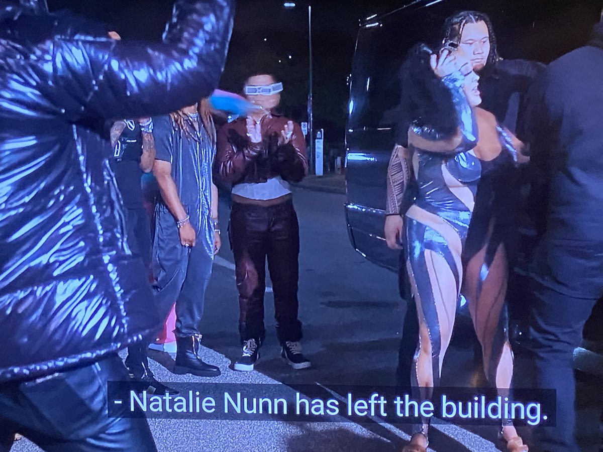 KingPatXIV's tweet photo. @raravibesss_ @Baddieswest @iam_jonathan__ The moment after 🤧 https://t.co/J8VhKWf1vH