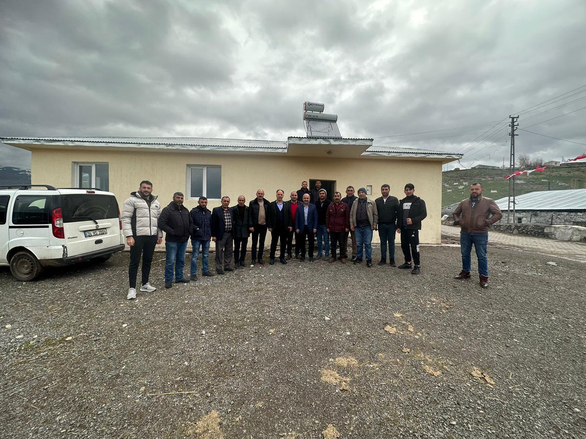FatihGman's tweet photo. 📍BOZKUŞ KÖYÜ 

Gönüllere dokunmaya devam ediyoruz.

Sıcak ve hoşgörü ile bizleri karşılayan köy halkımıza teşekkür ederim. https://t.co/Jqalm0pTVQ