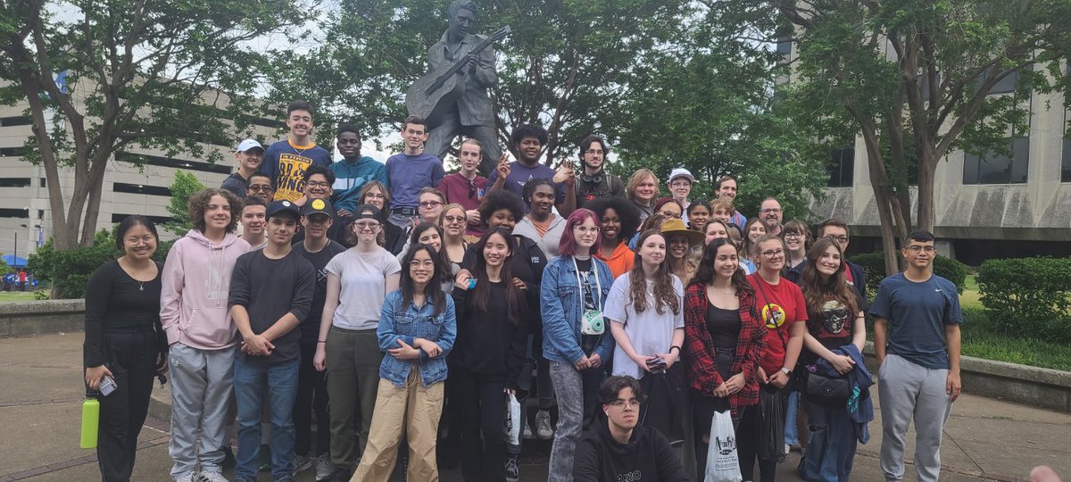 braswellorch's tweet photo. The Tennessee trip is off to a flying start in Memphis! Day 1 included the Blues City Café, the Hard Rock Café, and the National Civil Rights Museum. Thank you parents for making this happen! 🎸🎻
#BHSO #BraswellOrchestra #BraswellHS #BengalExcellence #DentonISDDelivers https://t.co/kjpRKKFCsy