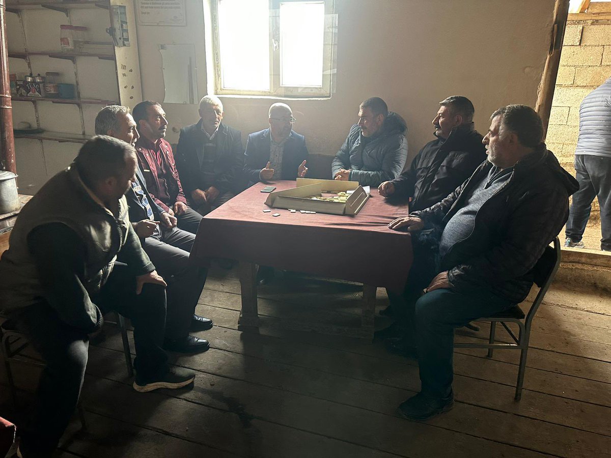 FatihGman's tweet photo. 📍HASBEY  KÖYÜ 

Gönüllere dokunmaya devam ediyoruz.

Sıcak ve hoşgörü ile bizleri karşılayan köy halkımıza teşekkür ederim. https://t.co/q4Wmmac8N0