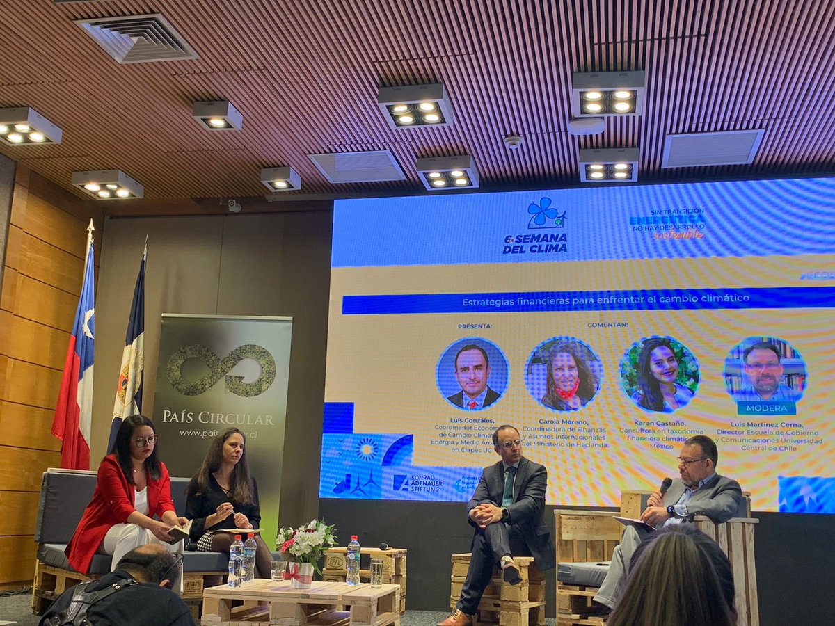 Mucho aprendizaje de los paneles y exposiciones en la 6ta Semana del Clima. Dialogando con autoridades, especialistas y académicos de America Latina y otros países. Gracias por la invitación <a href="/2Semanadelclima/">Semana del Clima</a>