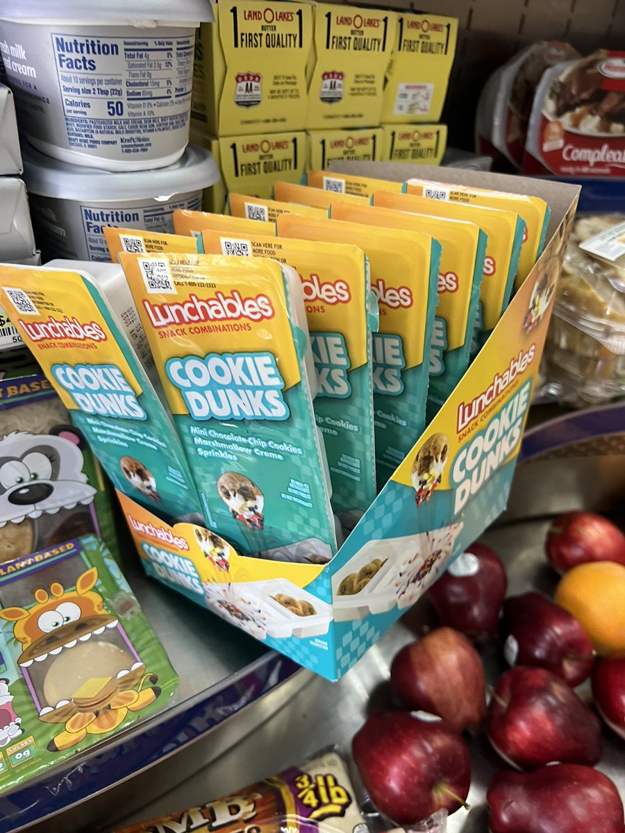 pskelly_'s tweet photo. straight disrespectful to dunkaroos https://t.co/lKxvCraMXv