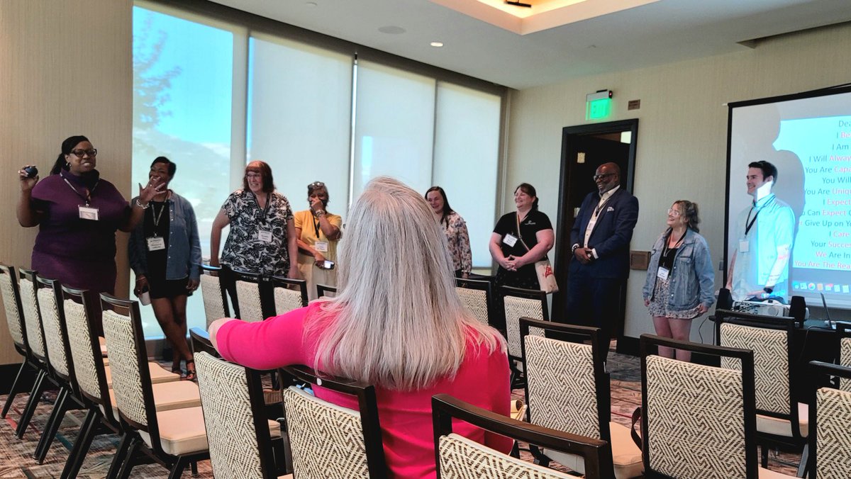 kelvin_b_hart tweet media