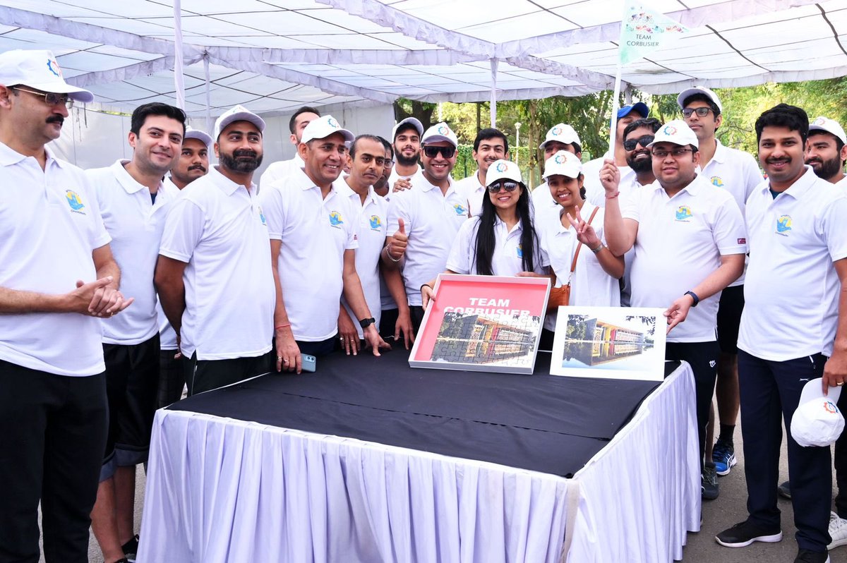 ChandigarhSmart's tweet photo. Team Nek Chand and Team Corbusier participated enthusiastically in the treasure hunt and tried their hand at jigsaw puzzles. In true spirit of Chandigarh, the Corbusier team won !!

#ChandigarhSmartCity #CEOsConference #ICCCChandigarh #Data&Technology #delegates #SmartCityChandigarh #chandigarh 

@MCChandigarh @PIBChandigarh @CBC_Chandigarh