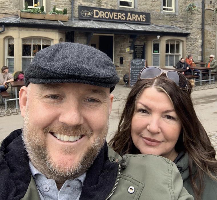 Rob__Friar's tweet photo. Delighted to have a cheeky one in #TheDrovers #Darrowby (@Grassington for the uninitiated)
Alas no sign of the esteemed @AllCreaturesTV castโฆ
@exitthelemming @Nicholas_Ralph @cal_woodhouse @RachelShenton @AnnaMadeley https://t.co/fEevhzSjGV