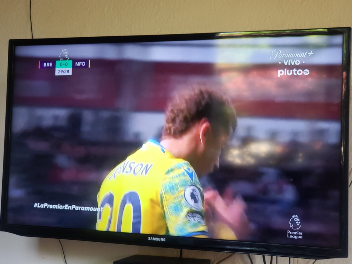 jmiguely2j's tweet photo. Apoyando a @NavasKeylor por @PlutoTVMX #LaPremierEnParamount https://t.co/JK1Pvm7KWC