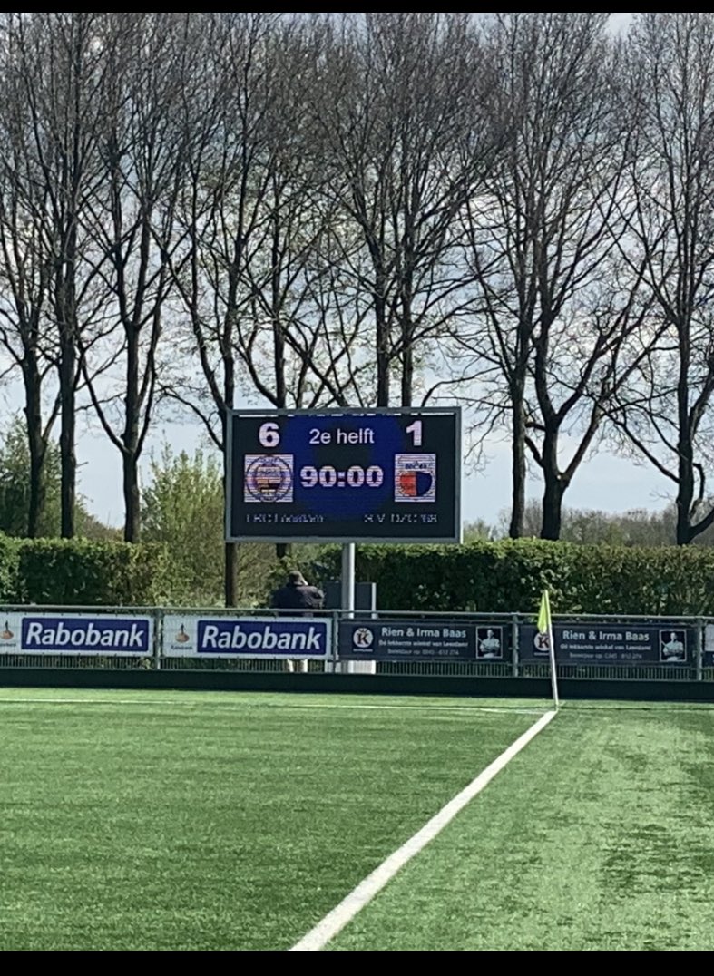 BCLRCLeerdam's tweet photo. Eindstand 6-1 ⁦@vvLRCLeerdam⁩ -⁦@dzc68⁩ ⁦@Europaplein4142⁩ https://t.co/aV2mpX2mXc