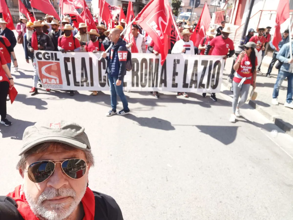 FlaiFrLt's tweet photo. 🟥 LA LEGALITÀ HA RADICI PROFONDE
Oggi a Scafati manifestazione in solidarietà al Fondo Nappo e per dire no a tutte le mafie. Dal palco interventi di Giovanni Mininni, Don Ciotti e Maurizio Landini

#flaicgilfrosinonelatina #29aprile #scafati #nomafia https://t.co/Zfoxnru3JT