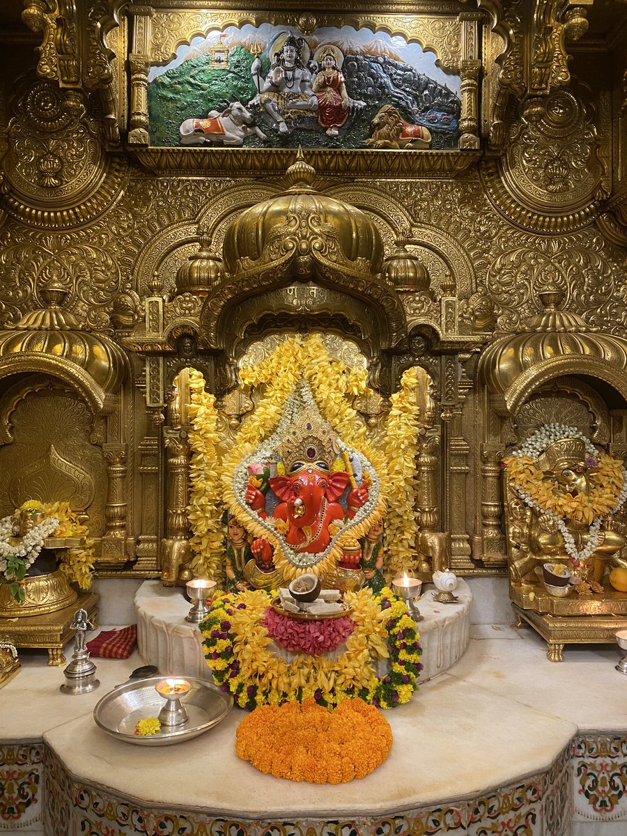 SVTMumbai's tweet photo. 🙏 गणपती  बाप्पा मोरया 🌺मंगलमूर्ती मोरया 🙏२९/०४/२०२३ 
🙏Ganapati Bappa Moraya 🌺 Mangalmurti Moraya  🙏29/04/2023 https://t.co/Gr0bOmNZpP