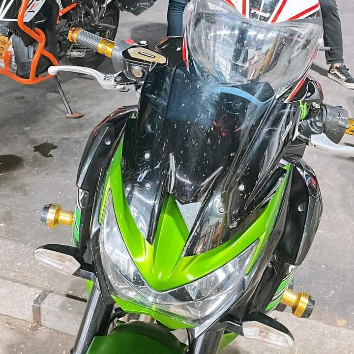 Phainoi3's tweet photo. @EropWer 🏍🏍🏍🏍🏍🏍🏍💨 https://t.co/xpV8pM5Fl4