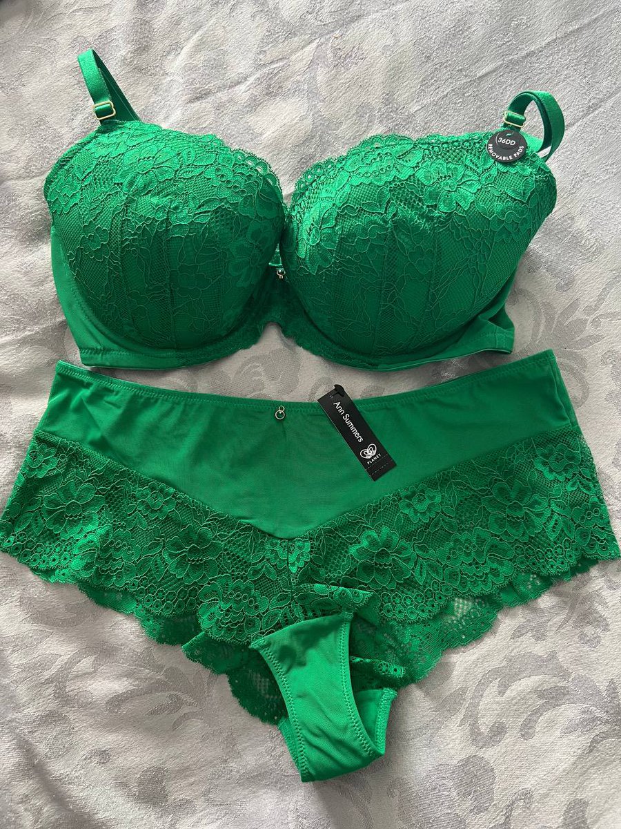𝕊𝕖𝕒𝕣𝕔𝕙 🔍 Sexy Lace 👉🏻 Knickerfairy.com  
𝔸𝕕𝕕 𝕥𝕠 🛍 𝕒𝕟𝕕 𝕔𝕙𝕖𝕔𝕜𝕠𝕦𝕥!! 

RT if you are willing to accept 👇🏻
#TreatYourFaveTweeter via DM