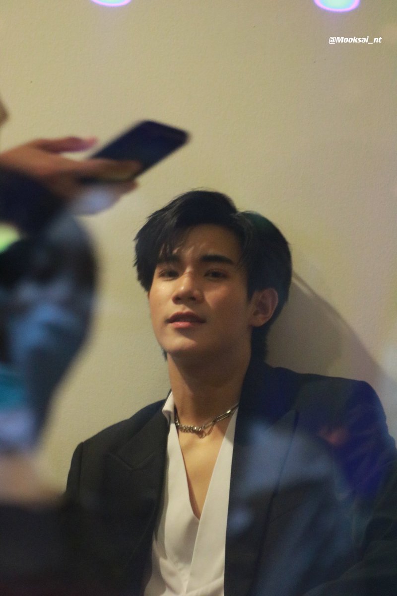 itsmanee_'s tweet photo. กูโดดทะเลดีกว่า https://t.co/GdOxWed1D1
