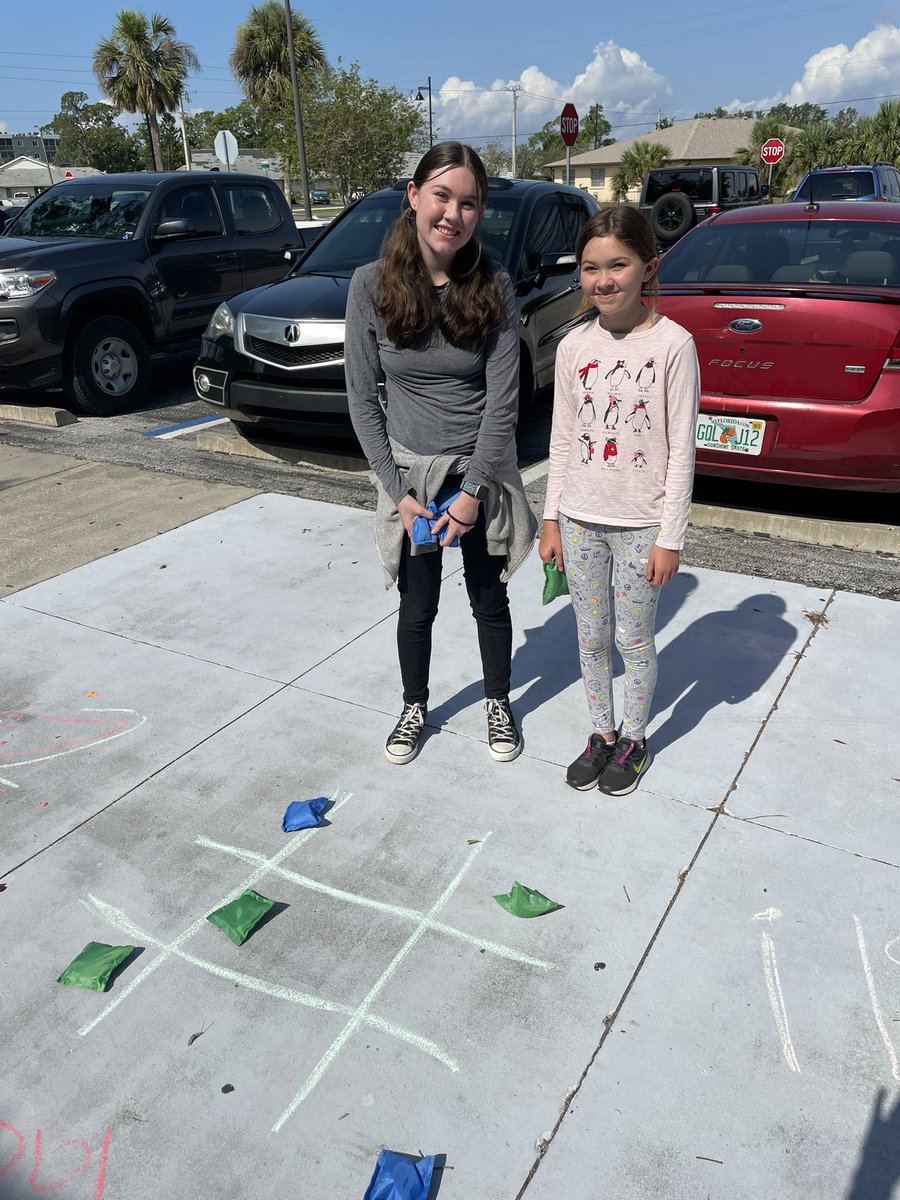 Lyndsey Smith tweet media