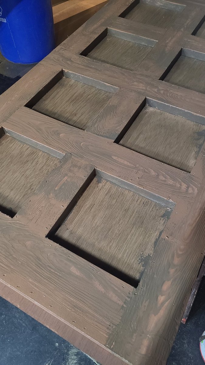 BardOfMany's tweet photo. A bit of wood graining work on the next show over at @anoisewithin theater here in Pasadena.

Just about done on the set for "The Book Of Will" And it opens for previews next weekend!! https://t.co/C4RdLG2Bxh