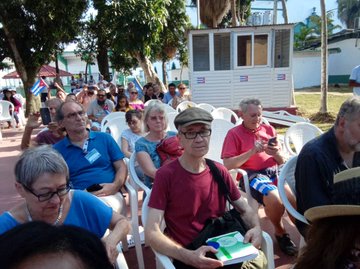 MinagCuba's tweet photo. Dia de solidaridad con Cuba. Se recibe a delegaciones de México, Canadá, Alemania, Zuiza.. 👏👏👏👊👊 #Cuba #AgriculturaCubana #SoberaníaAlimentaria #ALaPatriaManoYCorazón @LuisMonteroMus1 
 @AdrianaBHdez
 @MauryHechavarr1
 @Rodolfo_Rod_Exp
 @FelixDuarteOrte
 @Aymara79678346 https://t.co/Ko6RKJpHcN