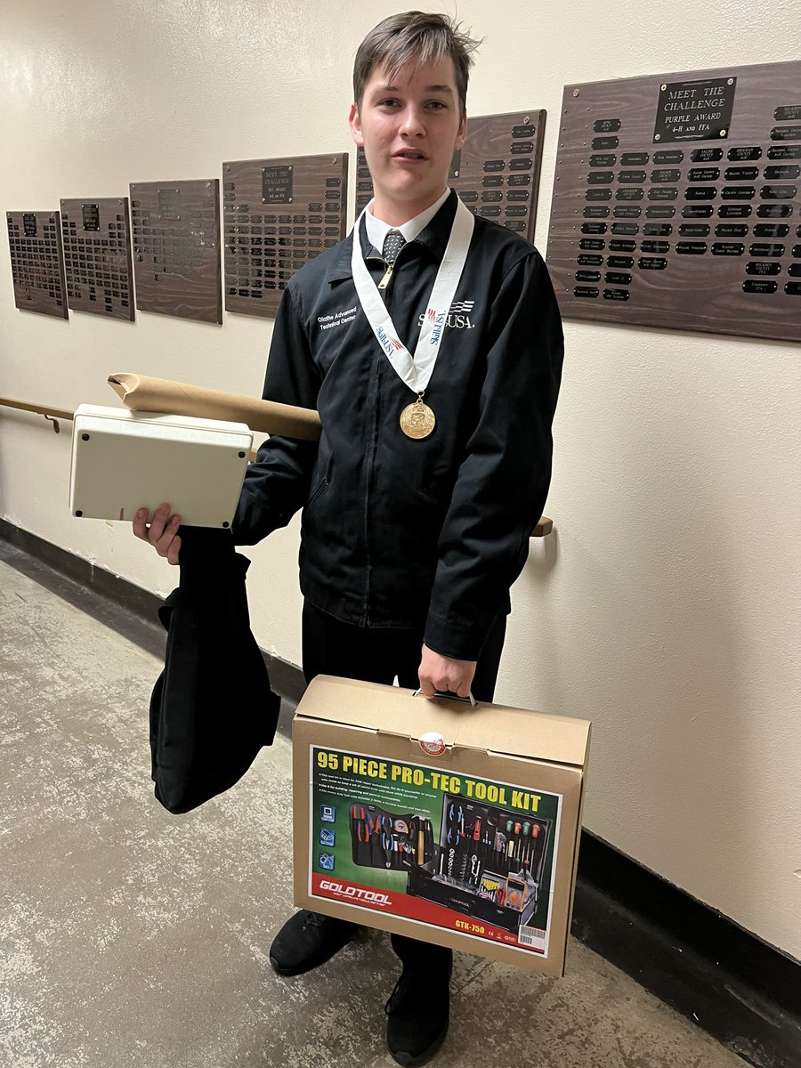 OATCElectronics's tweet photo. Our program started the year Covid hit. We started with 25 and ended the year with 8. But, I am happy to say that we have doubled our numbers for next year had our first Gold medalist at our State SkillsUSA competition!! Congratulations to Cameron Fehrenbacher! https://t.co/IdBEdFWag8