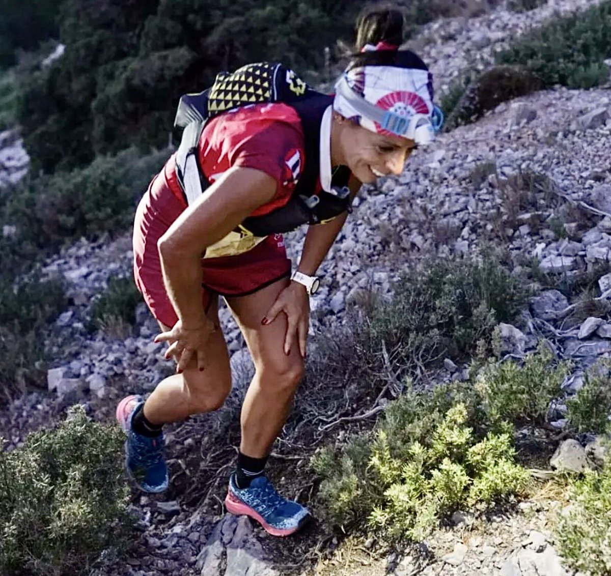 moxigeno's tweet photo. ¡ GEMMA ARENAS, CAMPEONA ESPAÑA ULTRA! 
Tras 10h11m38s de carrera, @GEMMARATONIANA entraba 26º absoluto completando un épico doblete de @PenyagolosaTr a @TrencaCimsPauls en una semana.

Avance crónica 👉 https://t.co/fGDtwiK3iM
📸 @albertcp87 https://t.co/CEYFbqWMUY