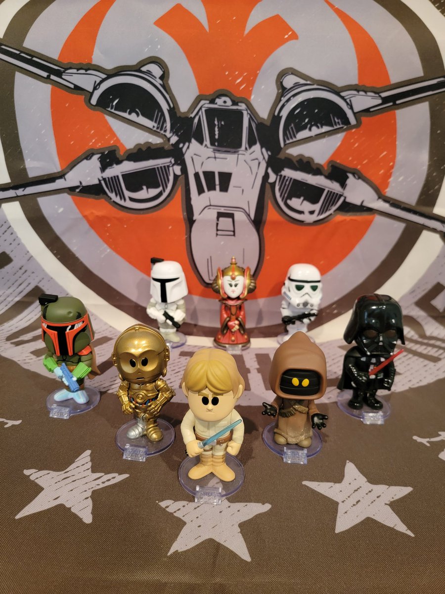 AprilLuvsDisney's tweet photo. The force is strong with this one. #FunkoSODASaturday #starwars #simplydisneyadventures #originalfunko #sodasaturday https://t.co/KdtbJGC73A