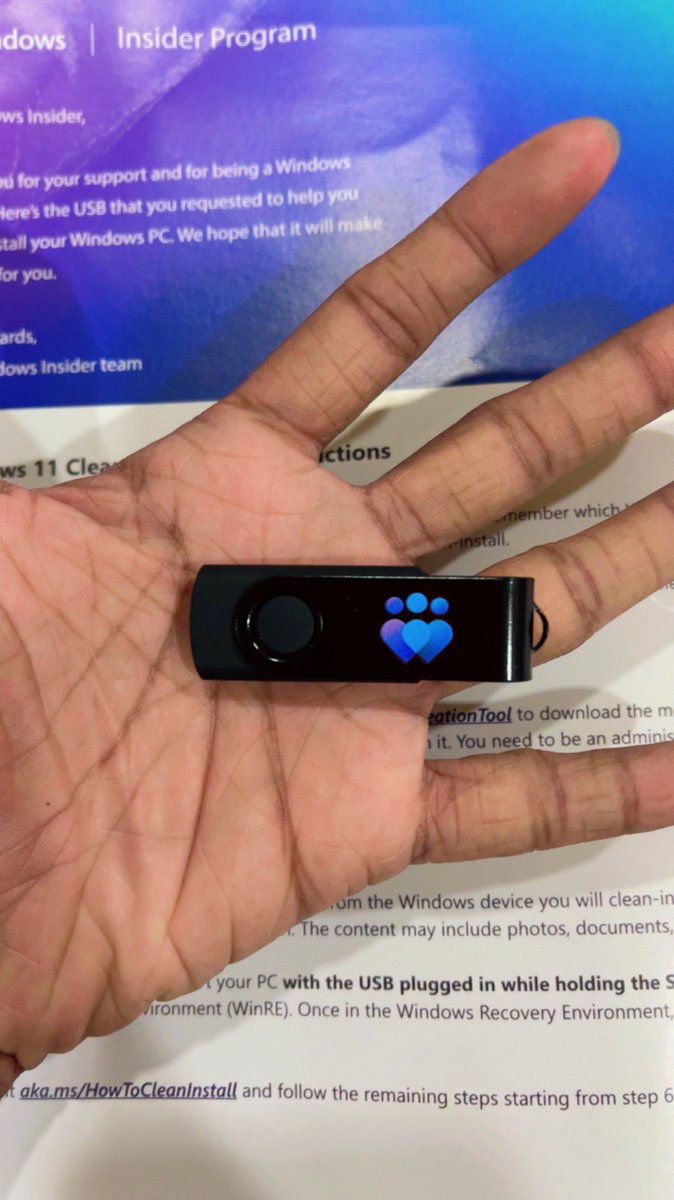 harshpoojary's tweet photo. Hello to @windowsinsider USB stick https://t.co/F9GDjKUsnx