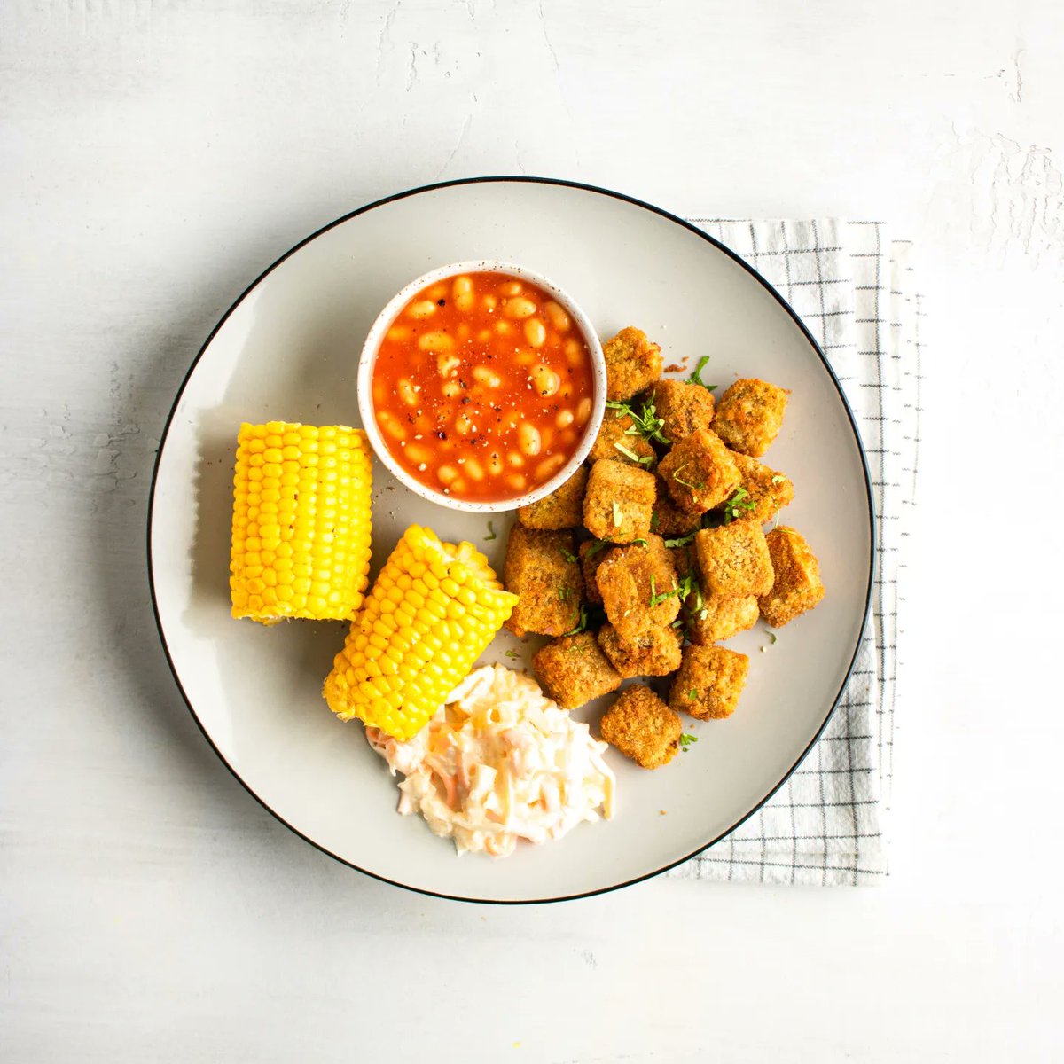 REMINDER: up to 30% off seitan goodies from the SOS page on our website 🌱

-30% off 500g packs of sliced and frozen Seitan Pepperoni 🌶 
-30% off 500g packs of frozen Facon Bacon 🥓 
-20% off 500g packs of breaded and frozen Seitan Bites 🤤