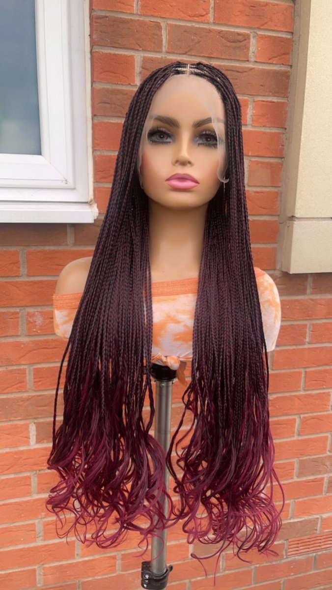 endowG's tweet photo. A very realistic, lightweight, neatly handmade and affordable #knotlessbraidwig £100 only with FREE UK NEXT DAY DELIVERY + extra goodies. IG &amp; Tiktok: Fabghair https://t.co/trO1C0XzYN