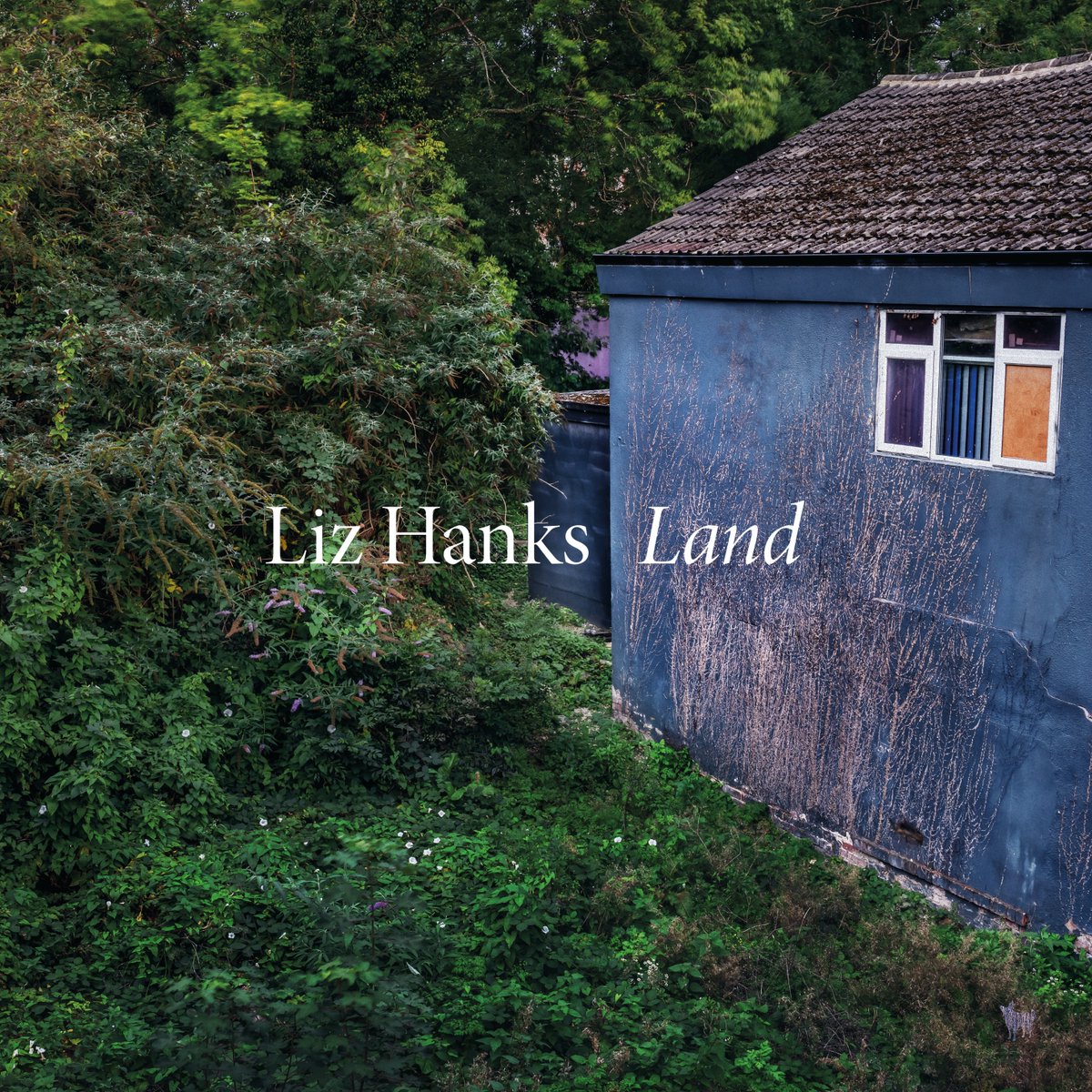 ⭐️⭐️⭐️ANNOUNCING NEW MUSIC ⭐️⭐️⭐️
We are excited to announce the new album ‘Land’ from Sheffield based Cellist @lizhankscello 

Pre-order Liz Hanks - Land NOW! Out 02.06.23
Available on CD/DL/LP & Limited Edition Green LP
hudsonrecords.ffm.to/land