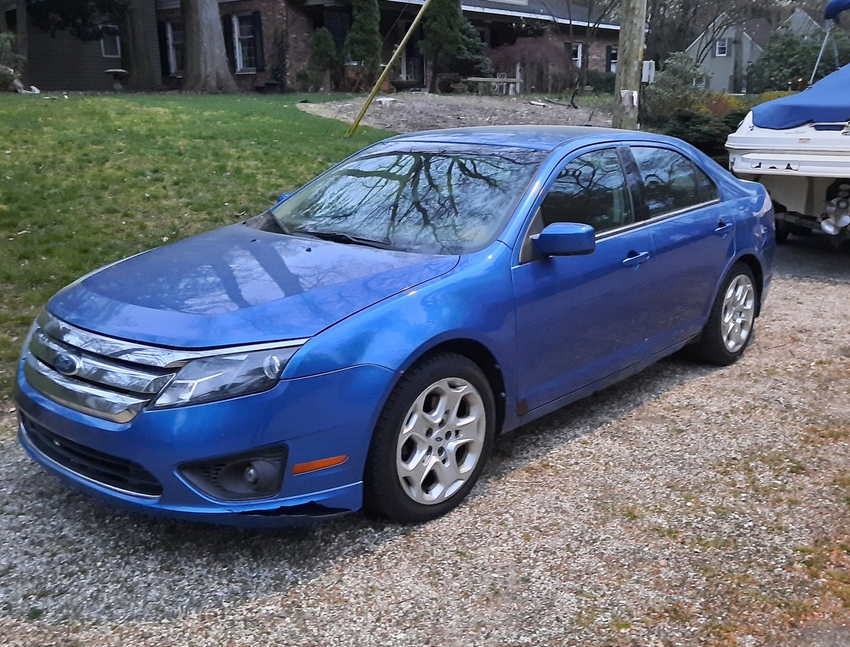 DeanSnoek's tweet photo. Goodbye, Ford Fusion. A member of the fleet for just a mere 5 1/2 years. We loved your great fuel economy and annoying front-end noises. May your current ailments be repaired and you go on to serve your new family well. https://t.co/JLxwRI8UrW