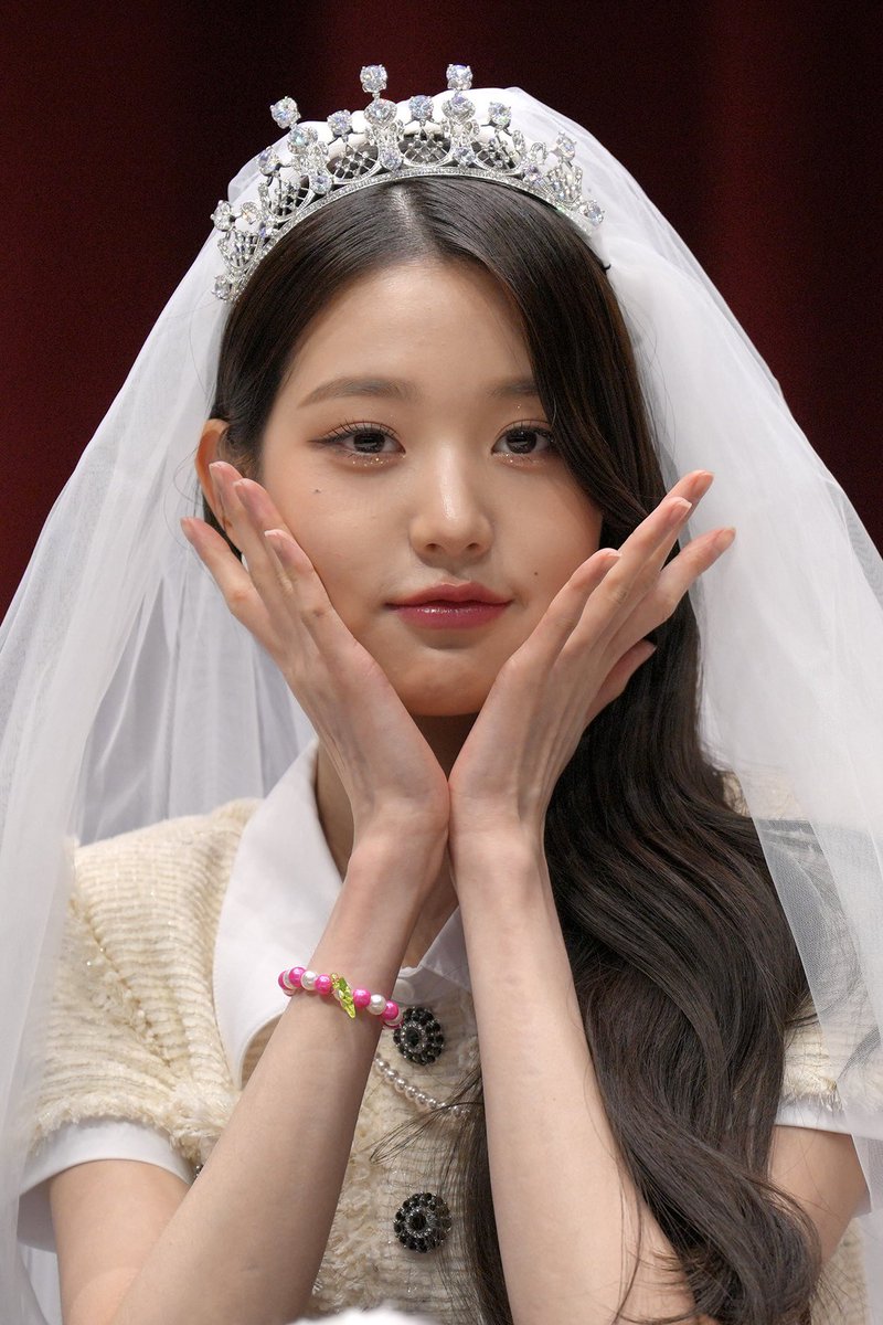 Ayano_WonYoung's tweet photo. 오늘의 공주님

#IZONE #IVE #원영 #장원영 #ウォニョン #WONYOUNG #갓기 https://t.co/ZxG7IuDSi5