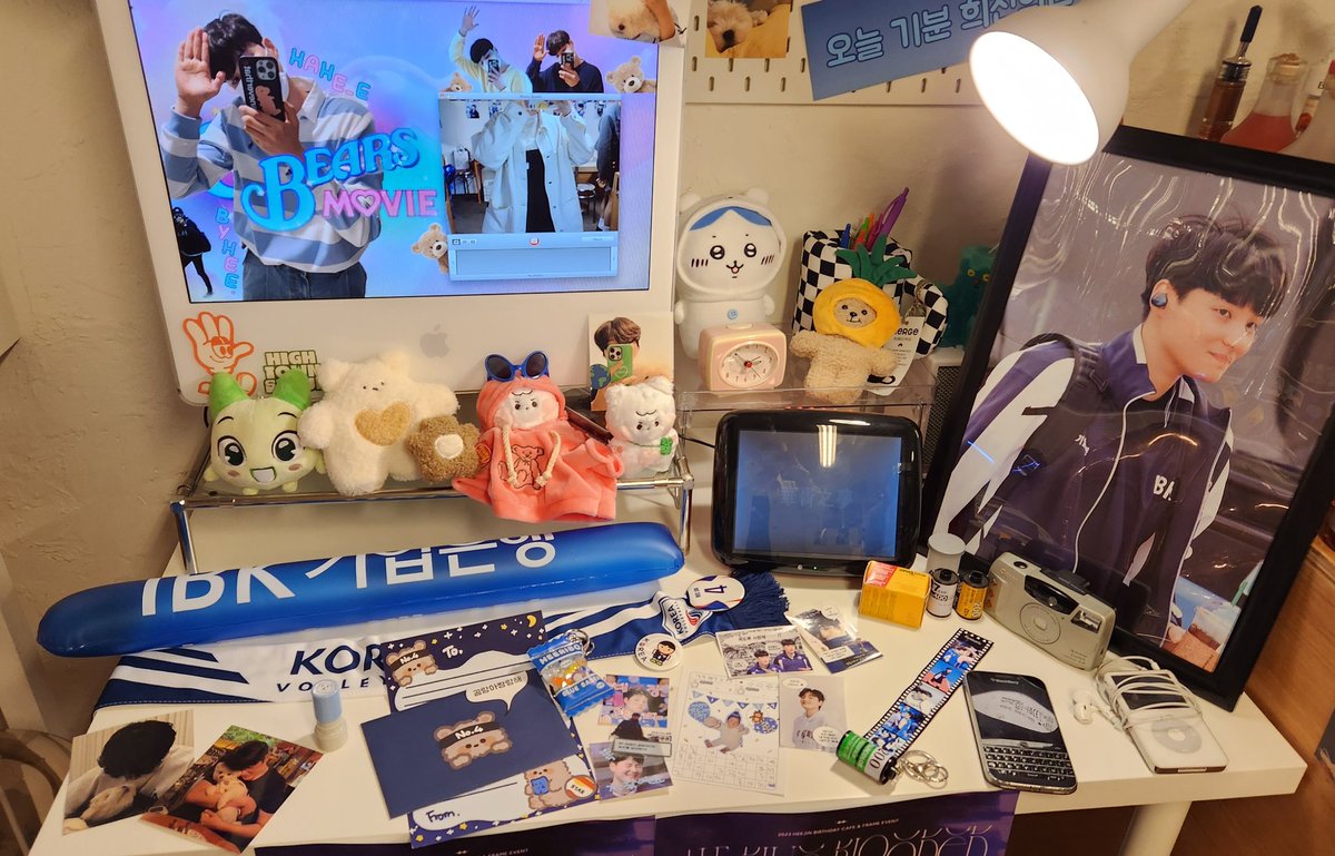 my_bet_'s tweet photo. 💙 하이타운서울

힙함 그 자체였던 카페👍
투표도 야무지게 하고 나왔는데 사진을 안 찍었..😅

@the_blueblooded
#기업은행에서_4번_김희진이가_하여튼_오늘_생일이곰
#HAPPY_HEEJIN_DAY https://t.co/gkmEfnVgA5