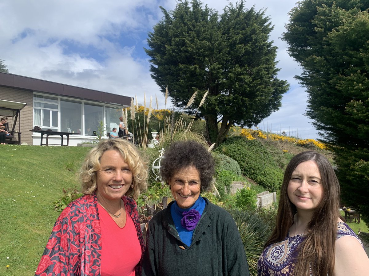 BennettGrainne's tweet photo. Such a joy to be holding the Aligning with Flow- Reconnecting with your Creative Self Retreat with legends Joan Davis and ⁦@ruth_meehan⁩ at beautiful Gorsehill this weekend. ⁦@ScreenIreland⁩ ⁦@ScreenSkillnet⁩ https://t.co/lyHyYZKjDD
