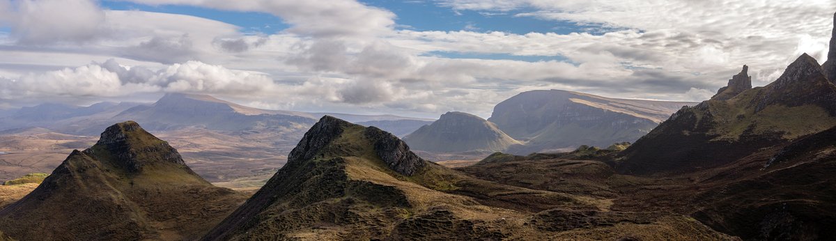 A little more of yesterday's Quiraing & Trotternish shoot...
#isleofskye #isleofskyescotland #isleofskyeofficial #StormHour #landscape_lovers #landscape_captures #landscapes #scotland #visitscotland #instascotland #scotspirit #quiraing